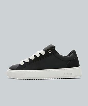 Lorenzo Gatto in Black / White