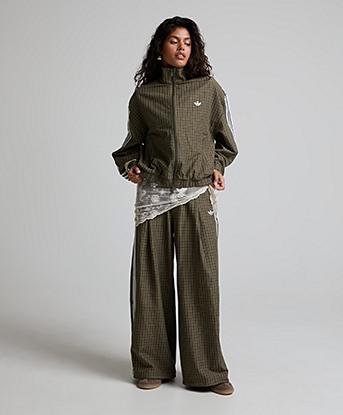 Olive Strata / Wonder Beige