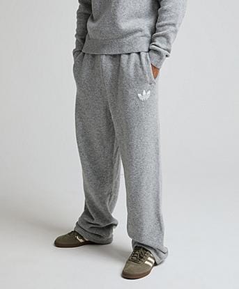 adidas Originals Trefoil Essential Knit Pant in Medium Grey Heather