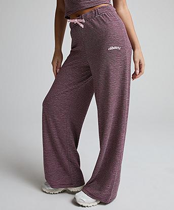 Dès Vu Womens Stripe Pant in Burgundy