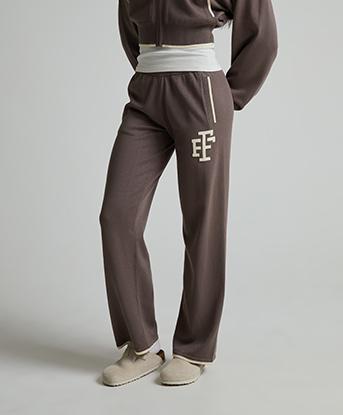 Forena Womens Lexi Knit Pant in Mocha Latte / Snow Pearl