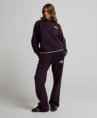 adidas Originals Womens Essential Knit Tipped Pant in Noble Red / Cream White