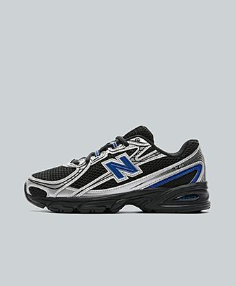 Black / Team Royal
