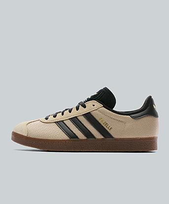 adidas Originals Gazelle OG Trainer in Khaki Three / Black / Gum