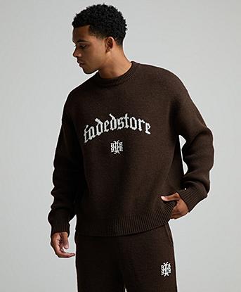 Faded Store Knitted Crew Neck Sweatshirt in Brown