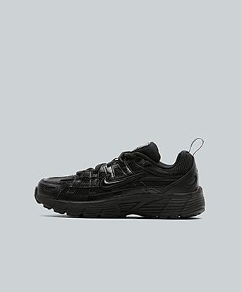 Nike Infant P-6000 Trainer in Black / Black