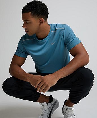 Nike Miler Short Sleeve T-Shirt in Smokey Blue / Silver