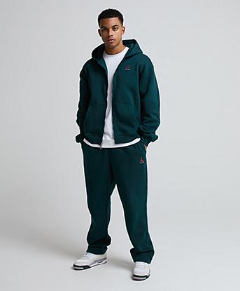 Jordan Brooklyn Fleece Full Zip Hoodie in Midnight Spruce / University Red