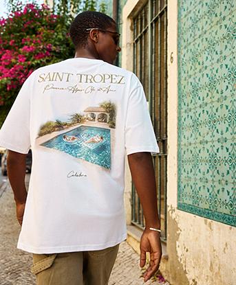 Celebre Swimming Pool Illustration Graphic T-Shirt in Optic White