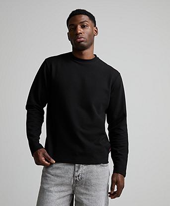 Celebre Waffle Long Sleeve T-Shirt in Black