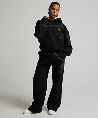 Dripmade Womens Chainz Open Hem Jogger in Black