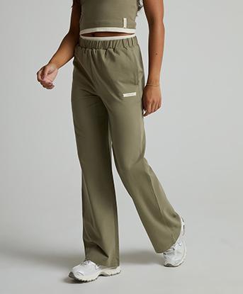 Forena Womens Comfelle Layered Jogger in Mystic Kelp