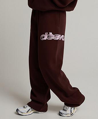 Dès Vu Womens Check Pant in Brown