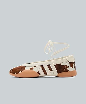 adidas Originals Womens Taekwondo Mei Ballet Trainer in Aurora Coffee / Footwear White / Gum 2