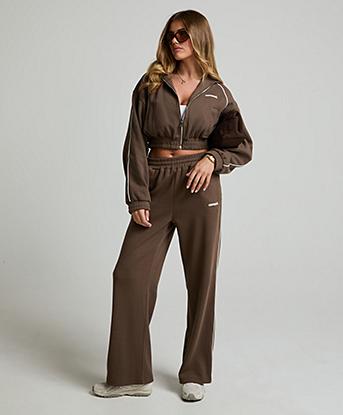 Cernucci Womens Waffle Piping Wide Leg Track Pant in Chocolate