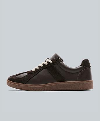 Celebre Vedette Trainer in Mocha