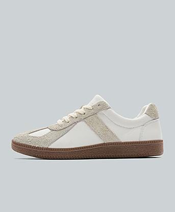 Celebre Vedette Trainer in White