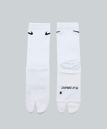 Nike Everyday Plus ‘Rift’ Sock  in White / Black