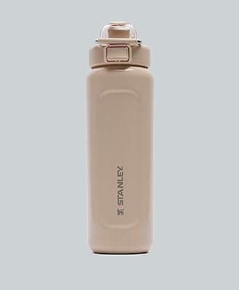 Stanley 1913 The Wellspring Bottle 32 Oz in Champagne Gloss